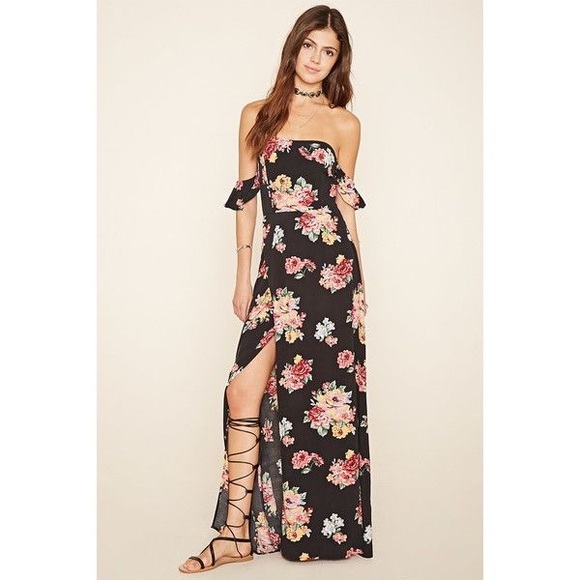 Dresses & Skirts - Floral Off shoulder maxi dress gorgeous! Worn once